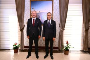 Ertaş Grup Yönetim Kurulu Başkanı Musa Ertaş’tan Vali Hüseyin Kök’e Hayırlı Olsun Ziyareti