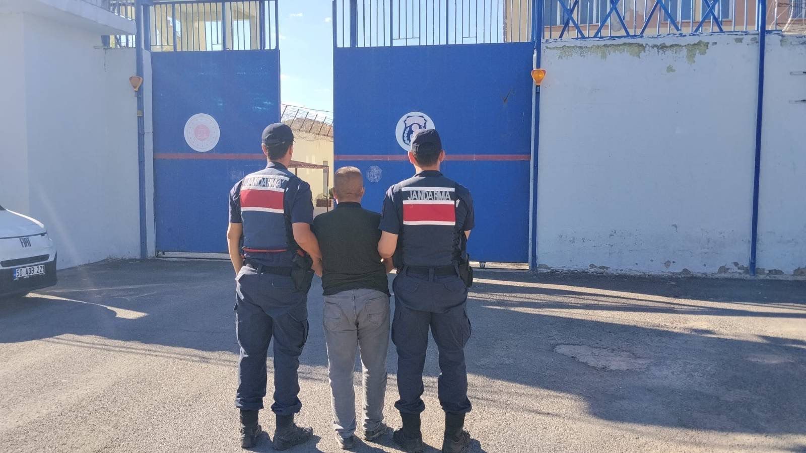 Nevşehir’de Uyuşturucu Suçundan Aranan Şahıs Jandarma Operasyonuyla Yakalandı