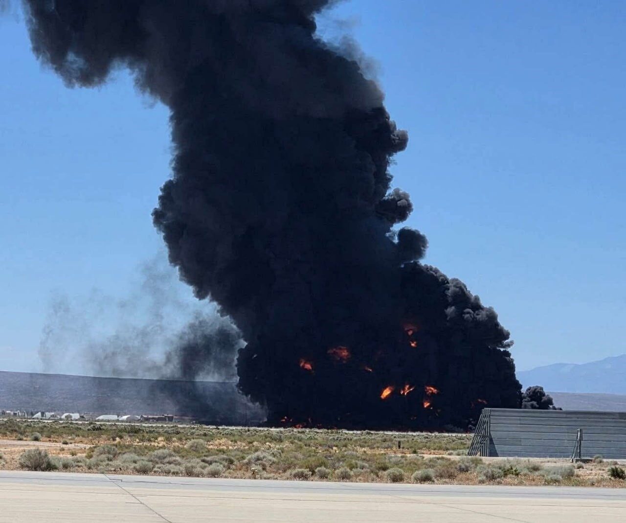 ABD’ye ait B-52 bombardıman uçağı kazasının ardından çekilen yeni görüntüler ortaya çıktı