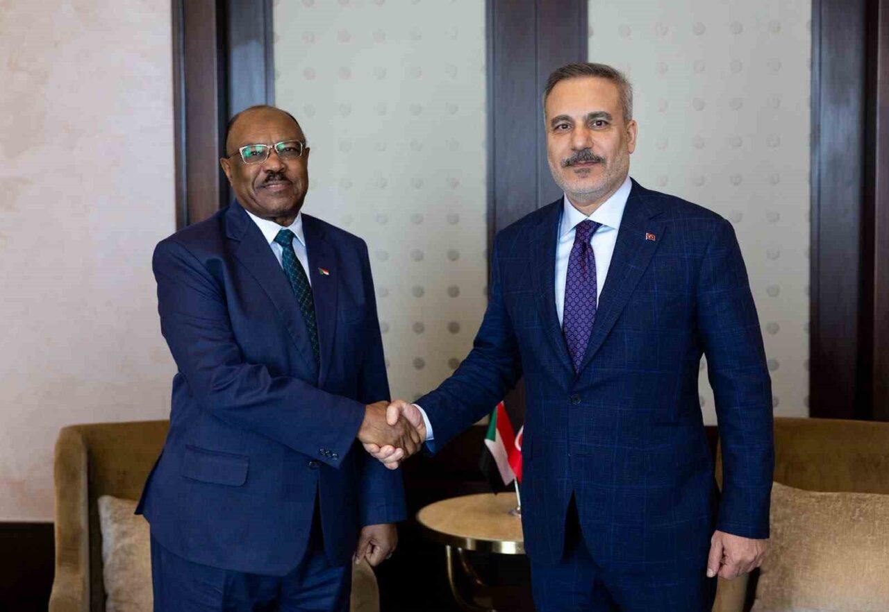 Bakan Fidan, Sudanlı mevkidaşı Salem ile görüştü