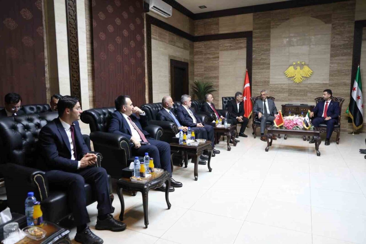 Bakan Memişoğlu Şam’da