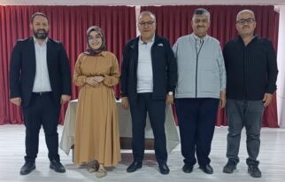 Derinkuyulu yazar Hatice Karabakla ilk deneme kitabı “Meçhule Giden İzler” isimli kitabıyla öğrenciler karsısına çıktı.