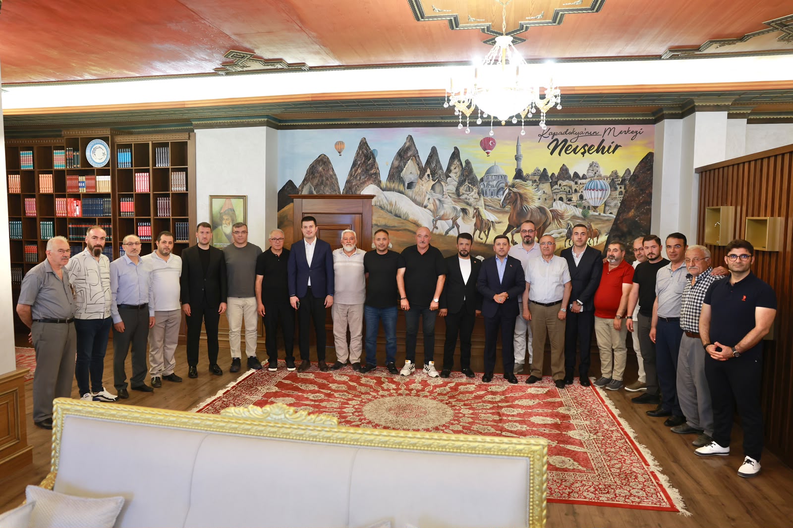 Belediye Başkanı Rasim Arı’ya Şehrin Her Kesiminden Ziyaretler