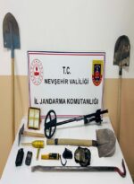 Nevşehir’de Kaçak Kazıya Suçüstü: 6 Kişi Yakalandı