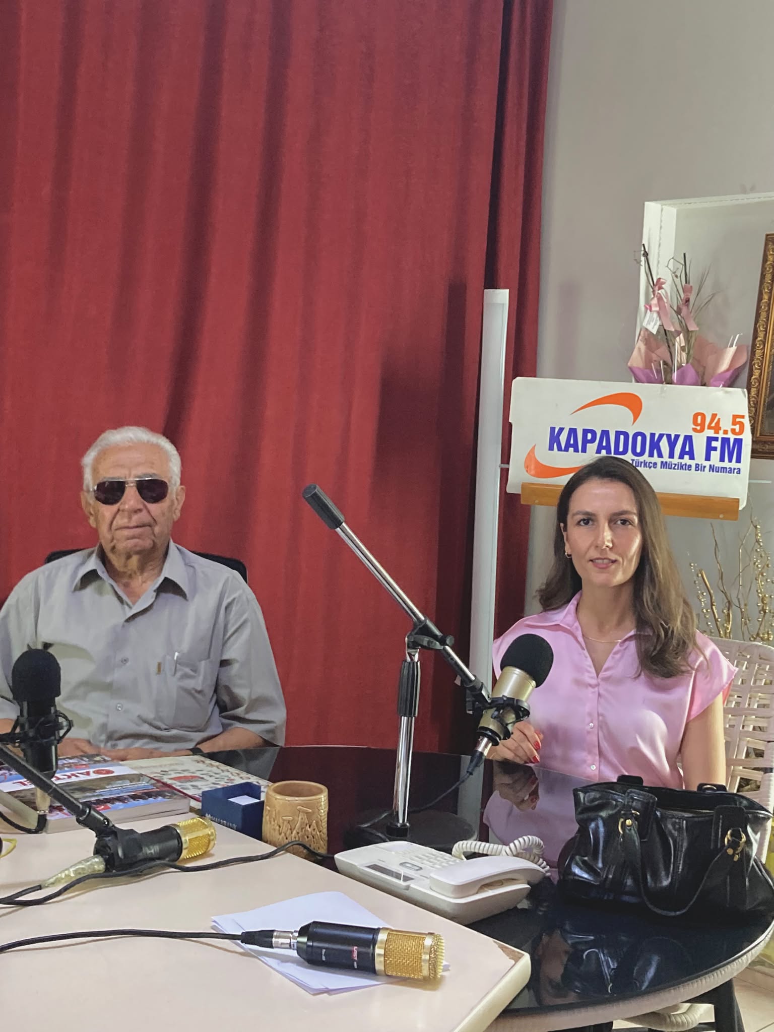 Kapadokya FM’de Farkındalık Dolu Program: Azime Tekin Dinleyicilerle Buluştu