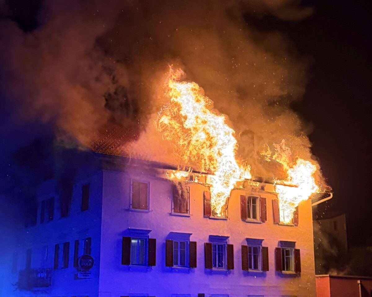 İsviçre’de restoranda yangın: 8 yaralı, 5 kayıp