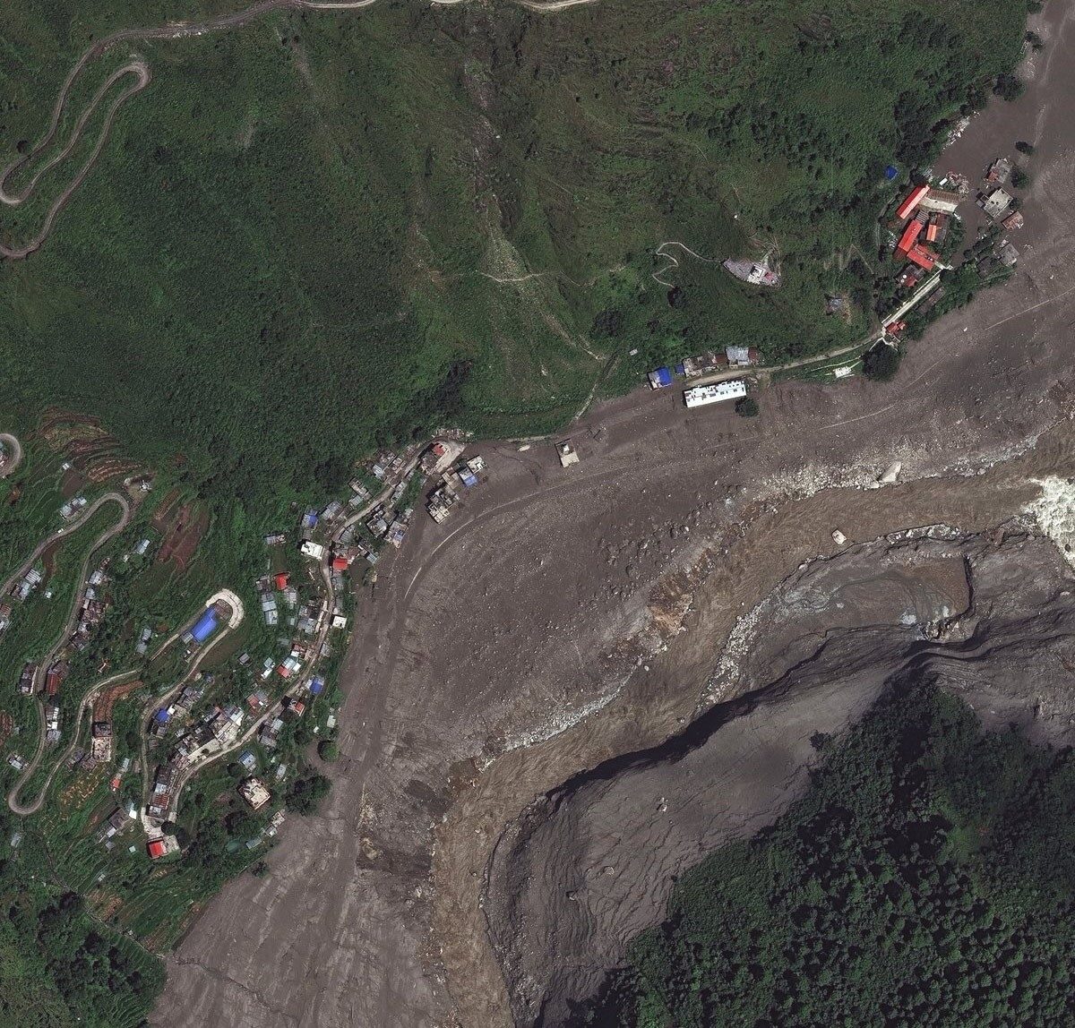 Nepal’deki sel felaketinde can kaybı 489’a yükseldi