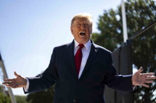 Trump: “2027’de Kanada’dan ithal otomotiv ve çelik ürünlerinde gümrük vergisi yüzde 50’ye çıkarılacak”