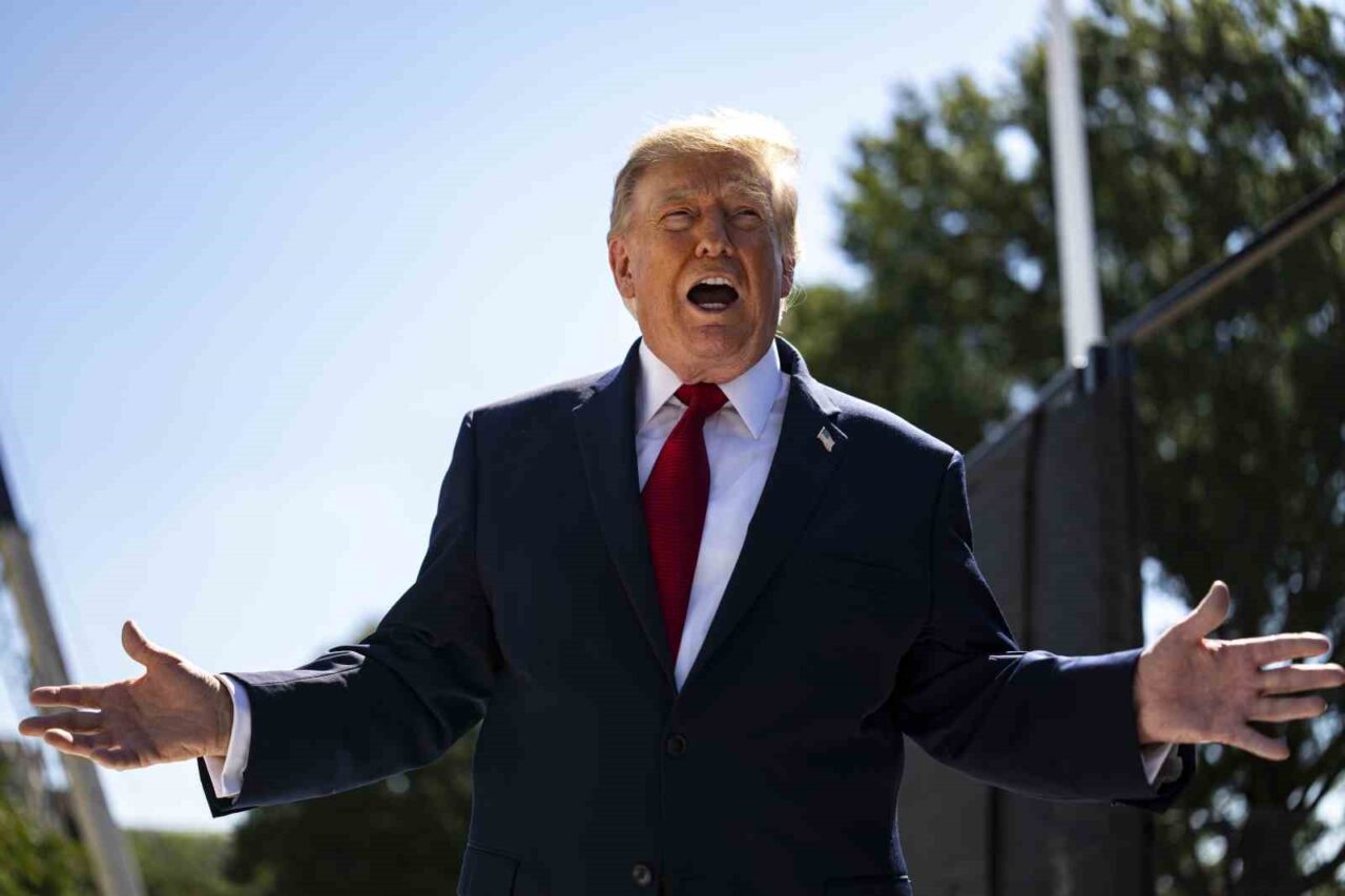 Trump: “2027’de Kanada’dan ithal otomotiv ve çelik ürünlerinde gümrük vergisi yüzde 50’ye çıkarılacak”