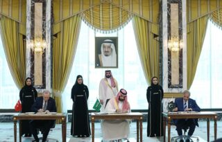Türkiye, Suudi Arabistan ve Pakistan arasındaki tarihi savunma anlaşması dünya basınında