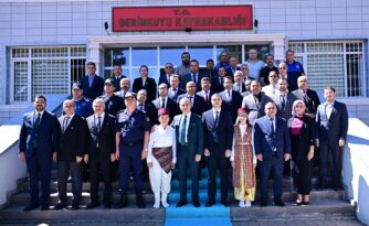VALİ HÜSEYİN KÖK, DERİNKUYU KAYMAKAMLIĞINI ZİYARET ETTİ