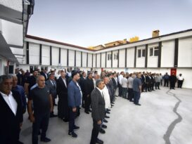 ÜLKÜ OCAKLARI BİNASININ YENİ HALİ HAYRAN BIRAKTI