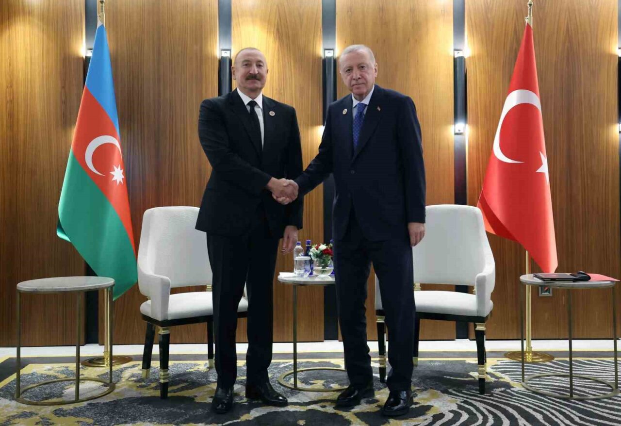 Cumhurbaşkanı Erdoğan, Aliyev ile görüştü