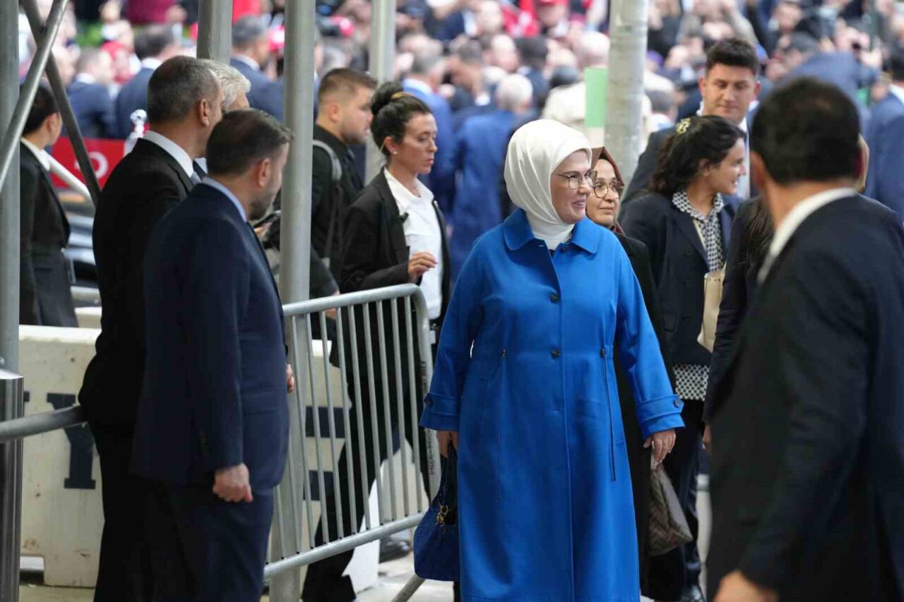 Cumhurbaşkanı Erdoğan Türkevi’ne geldi
