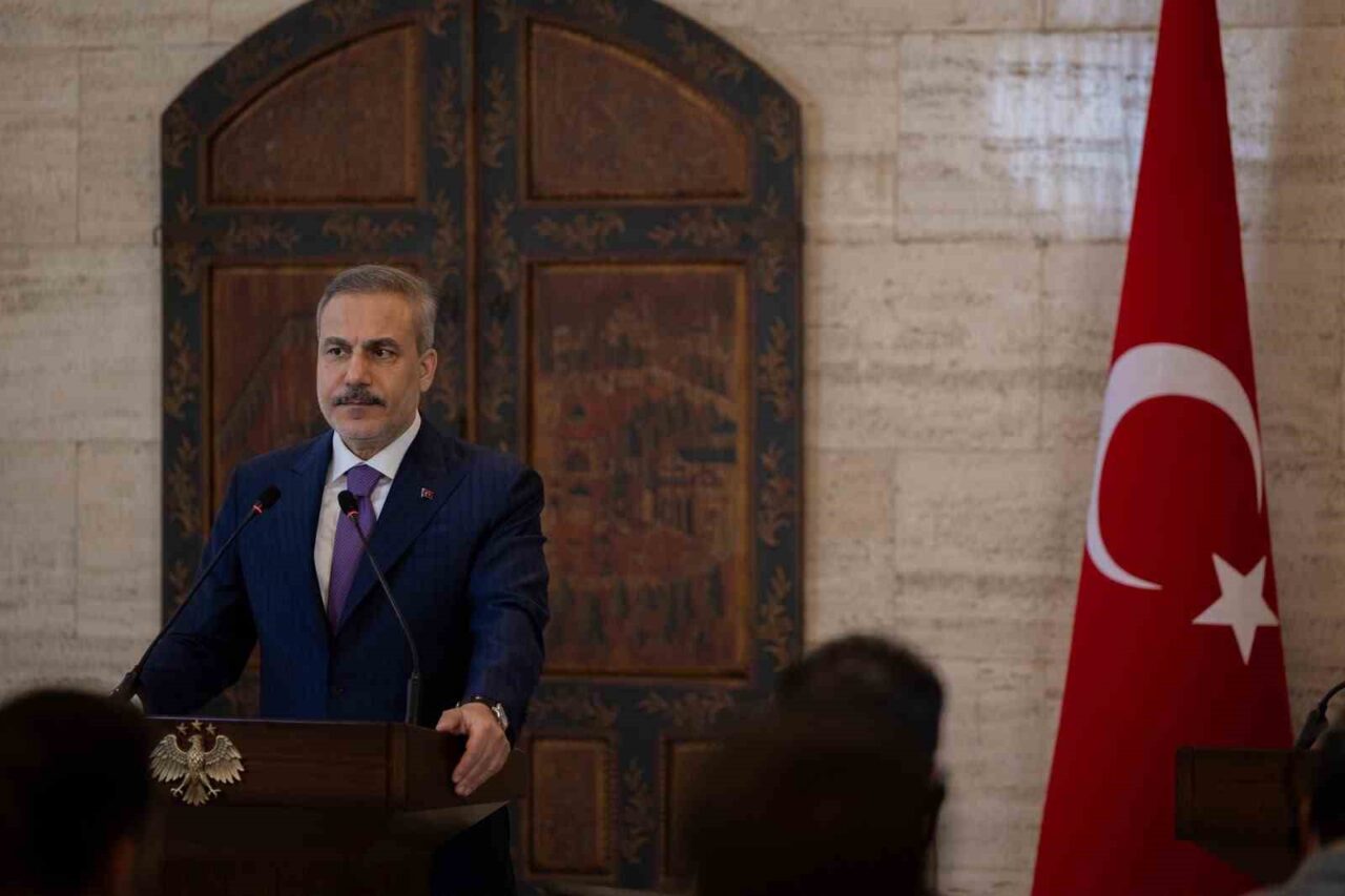 Fidan: “İsrail, kan dışında başka bir politikayı varsayımsal olarak bile düşünemiyor”