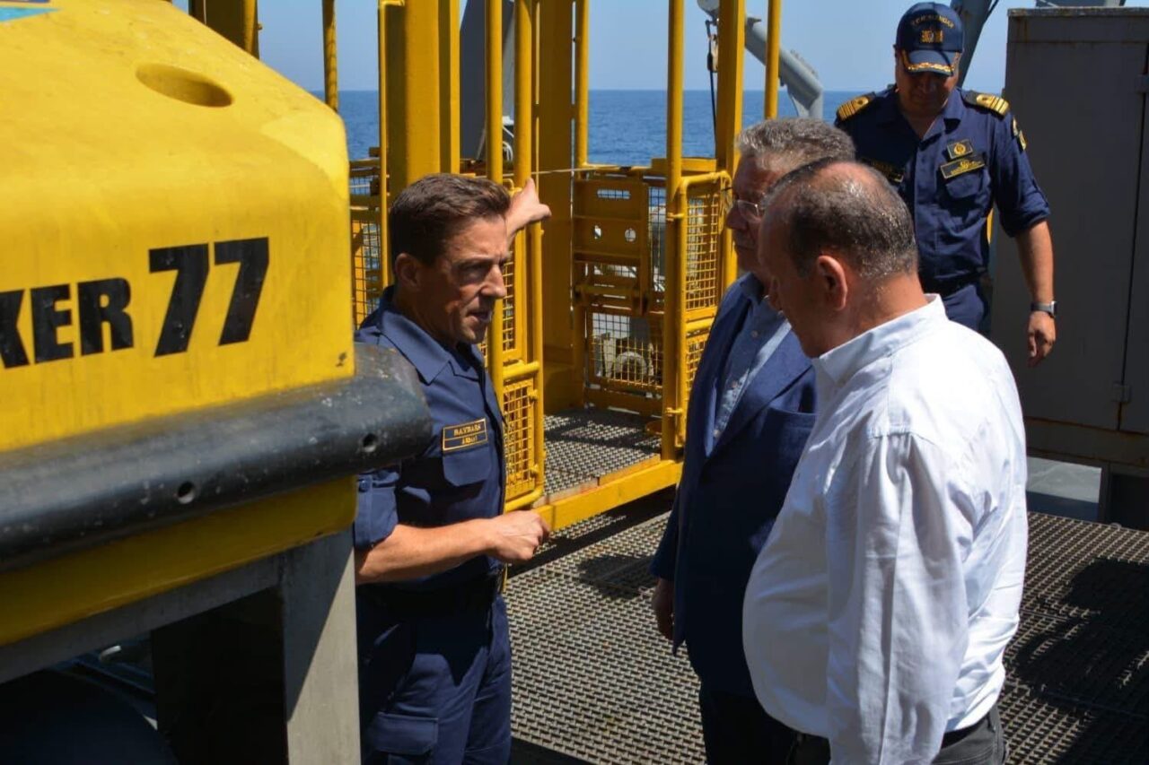 KKTC Başbakanı Üstel, TCG Alemdar’da arama-kurtarma çalışmalarını inceledi