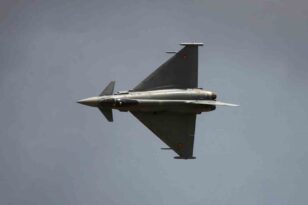 Suudi Arabistan’a yönelik saldırıda İtalya’nın Eurofighter savaş uçağı vuruldu