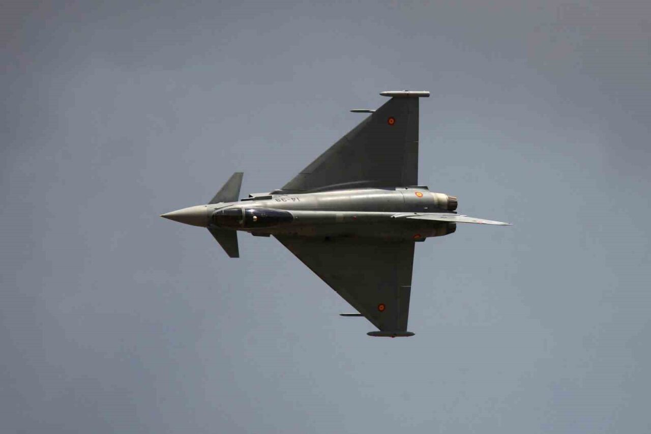 Suudi Arabistan’a yönelik saldırıda İtalya’nın Eurofighter savaş uçağı vuruldu