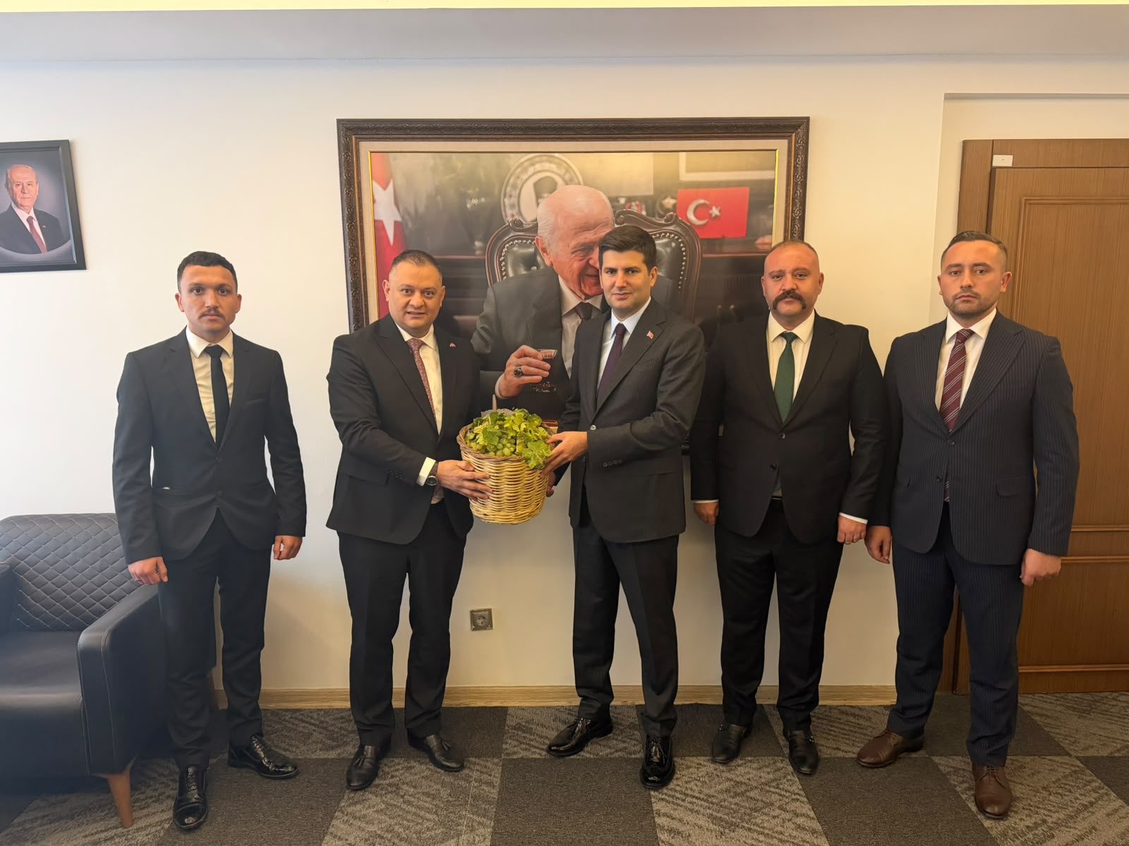Ülkü Ocakları Nevşehir İl Başkanı Mehmet Uçar ve Beraberindeki Heyetten Ankara’da Önemli Ziyaretler