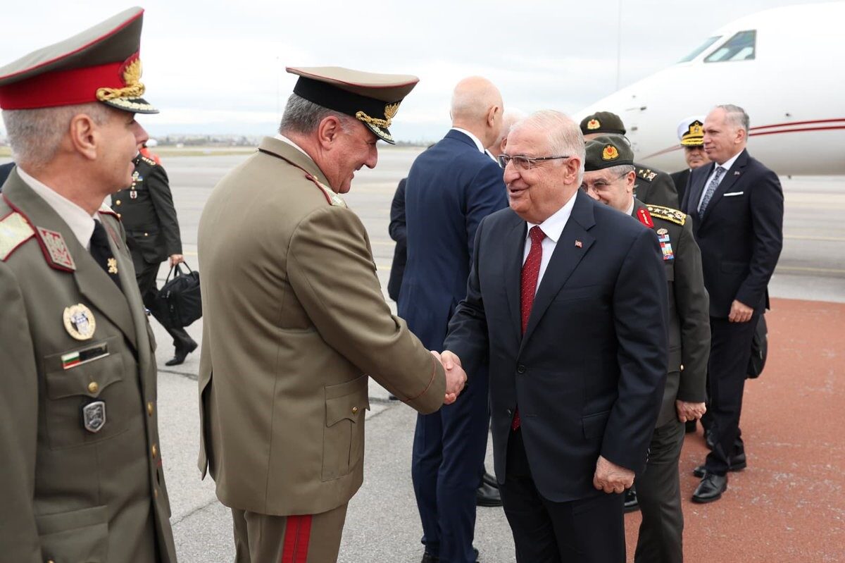 Bakan Güler ve Genelkurmay Başkanı Bayraktaroğlu, Bulgaristan’da