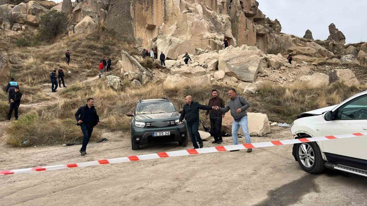 Kapadokya’da peribacası yıkıldı: Ölü ve yaralılar var