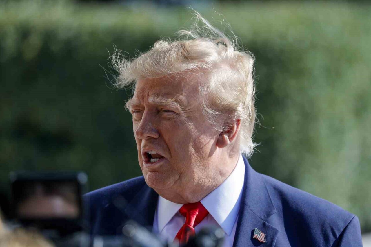 Trump, Vance’e İran ile müzakereleri yeniden başlatması talimatı verdiği iddiasını yalanladı